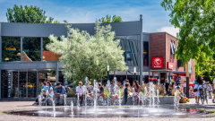 Springbrunnen-Zentrum-von-Renesse_03029_A-7R-III