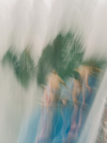 NSC-Freunde-springen-von-der-blauen-Bruecke-in-den-See