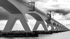 ThielenZeelandbrug_Niederlande_2042_A-7R-III-2