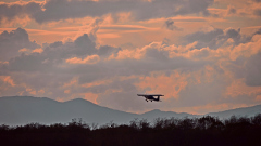 RM-Flug-in-die-Daemmerung