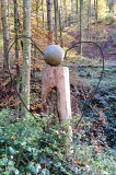 SKE-Engel-im-Wald-bei-Bollschweil