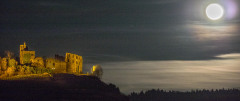 Mond-und-Staufener-Burg-1000